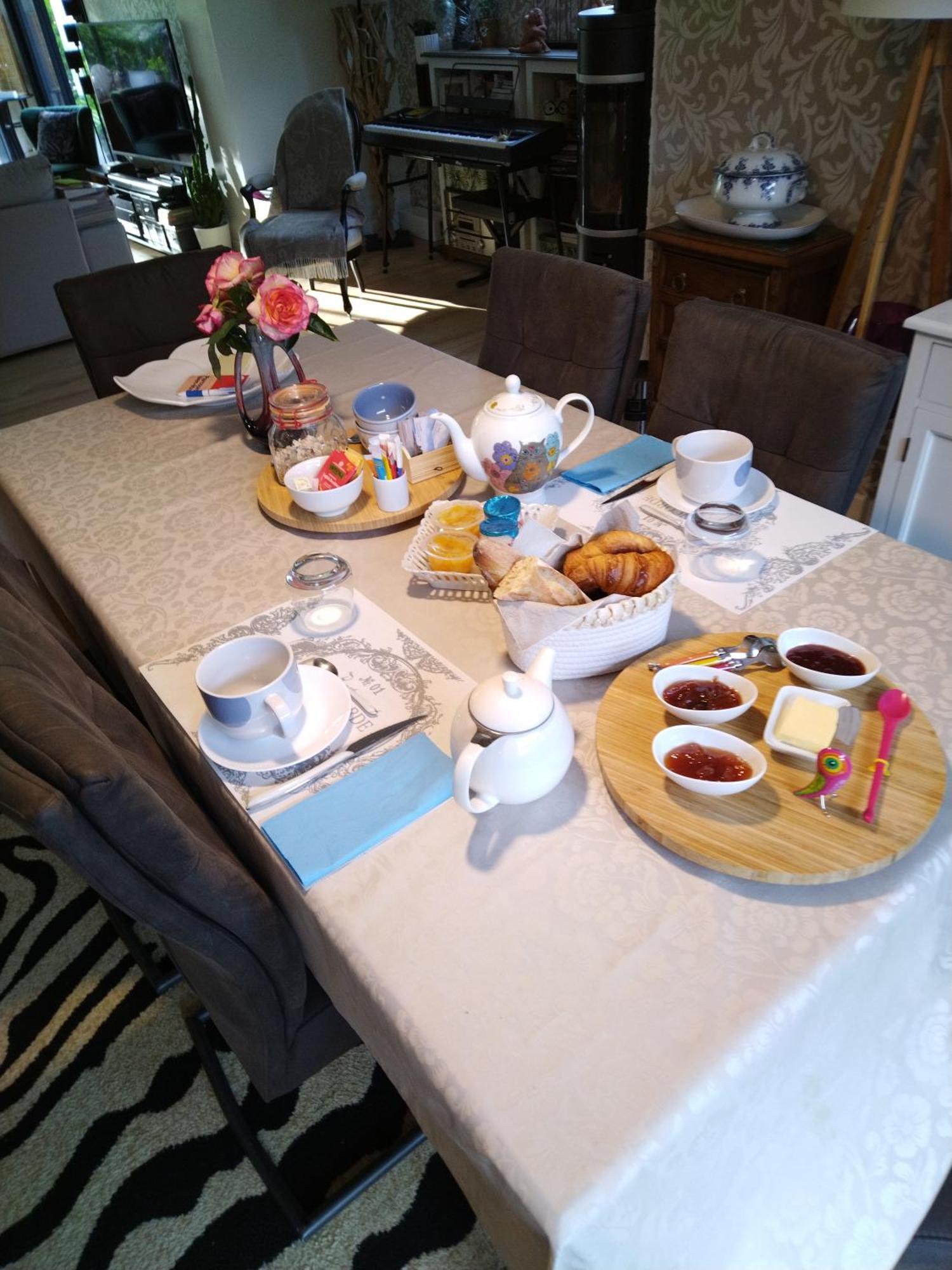 Chez Helene Bed and Breakfast Saint-Coulomb Buitenkant foto